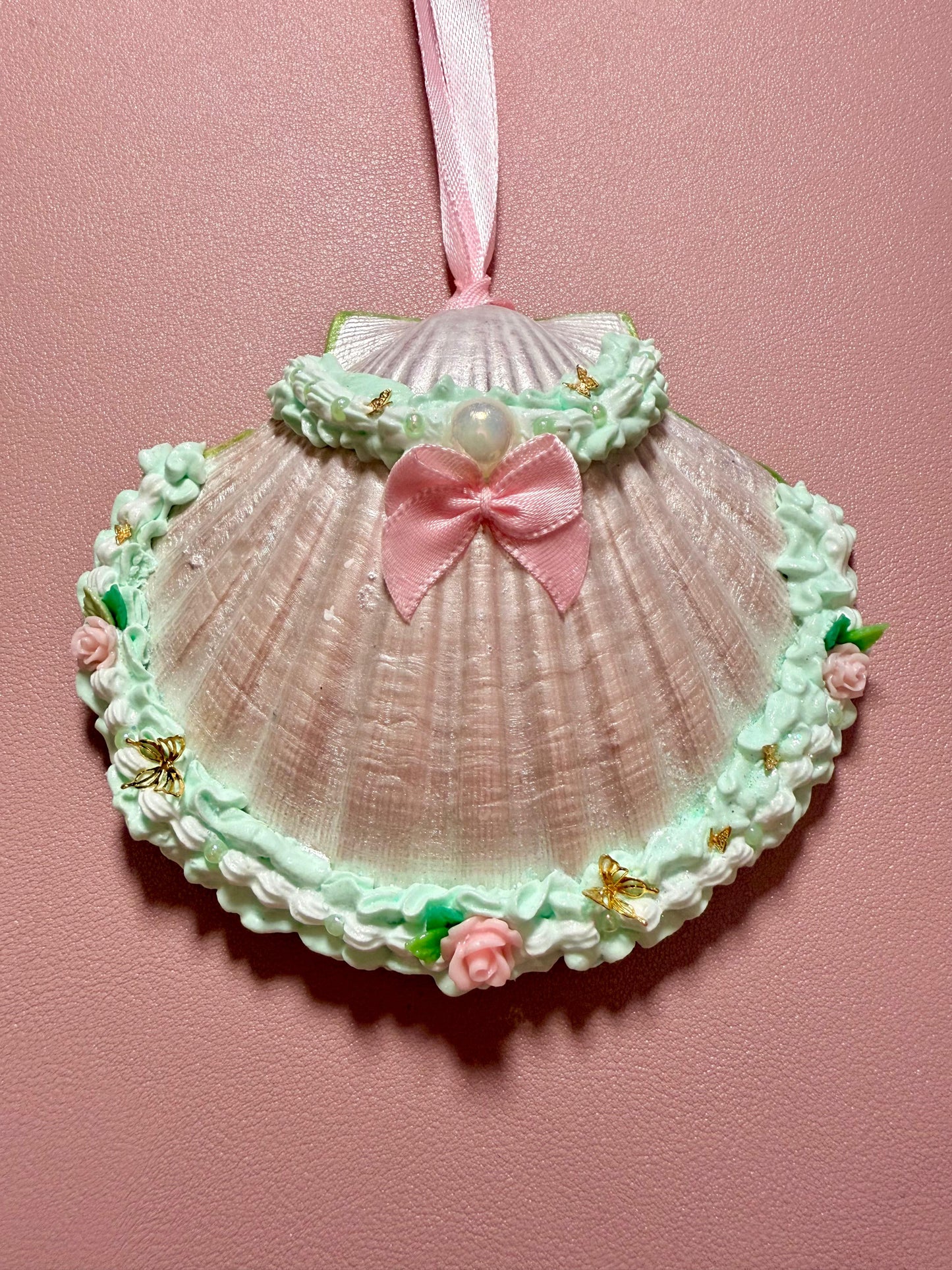 Fairycore Shell Decor With Faux Frosting